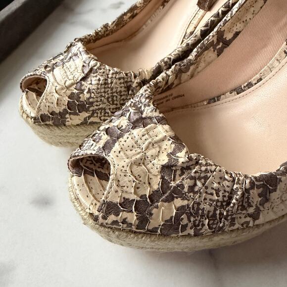 NEW Coach Maritza Snakeskin Leather Espadrille Wedges Size 7 - Picture 5 of 8